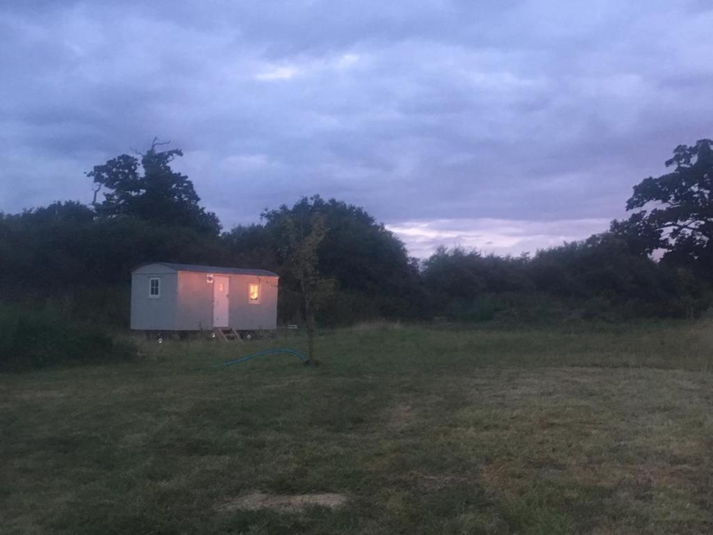 Shepherd Hut Hare’s Rest Southwick  Exterior foto